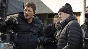 A man is drafted to fight in a future war where the fate of humanity relies on his ability to confront his past. Tomorrow War Director Chris Mckay On Selling To Amazon Nightwing Variety
