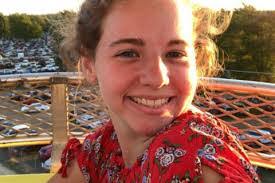 Rebekah Williams's Instagram, Twitter & Facebook