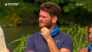 Η υποδοχή και η συγκέντρωση στο φαληράκι. Telos Apo To Survivor Nikos Mpartzhs Kai James Kafetzhs Dailymedia News