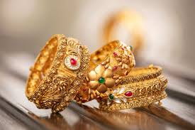 To clean a stainless steel sink, sprinkle 2 tbsp (12 g) of baking soda and some vinegar onto the dry sink, let sit for 10 minutes, then rinse and wipe dry. How To Clean Gold Jewelry With Vinegar Stylecheer Com