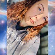 Can the double slit experiment explain the Mandela effect?