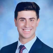 I am excited to share that I will be joining Finnegan, Henderson, Farabow,  Garrett & Dunner, LLP as a 2025 Summer Associate!