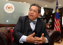 Tan sri pandikar amin mulia, berkata kecewa dengan tindakan orang ramai mengecamnya dalam media sosial beliau tidak. Pandikar Says Not Joining Pkr Plans To Revive Disbanded Party The Star
