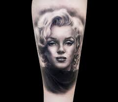 I really wish she wasn't getting it removed, i adore it. Top 56 Marilyn Monroe Tattoos
