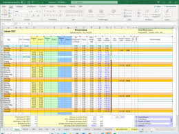 Excel vorlagen kostenlos web app download auf. Office Arbeitszeiterfassung Urlaubsplaner Downloads Computer Bild