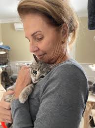 The last couple weekends have been both heartbreaking and heartwarming if  that's possible . 27 little lives rescued from a hoarding situation (and  still ongoing) . The dynamic duo Samantha Payne and