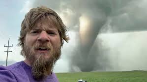 8 (800) 551 60 56. Thrill Of Pursuit Takes Backseat To Public Safety For Manitoba Storm Chasers Winnipeg Free Press