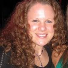 Lindsey Tharp's Instagram, Twitter & Facebook