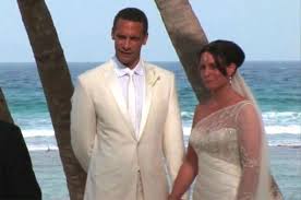 He also paid tribute to a fantastic loving mother to our three beautiful children. The Tragic Story Of Rio Ferdinand S Late Wife Rebecca Ellison Who Stood By Her Husband Through Thick And Thin And Died At 34 But Gave Her Blessing For Him To Find Love