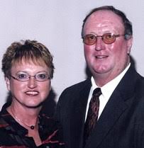Gene and Jan Casey of Wayne State & Randy Bowen of Bemidji State honored  with Noel Olson Volunteer of the Year Award