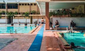 27 Kolam Renang Di Bandung Yang Bagus Dan Harga Tiketnya 2020