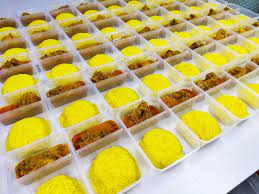 .pulut kuning, rendang ayam dato rizalman, rendang ayam kg dengan pulut kuning yg sangat sedap, rendang ayam hari raya special resepi pasti sedap, pulut kuning rendang ayam terkenang kenang mudah dan confirm licin, sweet neelofa dan pu riz main teka teki dengan follower, eksklusif. Pulut Kuning Rendang Ayam Harga Rm10 Azie Azmi Bakery Facebook