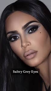 Sophisticated Grey Eyeshadow Look Unveiled!
