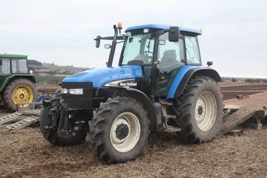 New Holland TM140 Tractor
