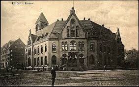Hannover Linden 1918 An Der Ecke Niemeyer Und Posthornstrasse Stand Das Prunkvolle Kaiserliche Reichspostamt Das Grosse Backstei Hannover Gebaude Luftbild