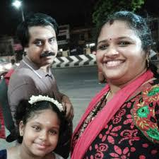 Abinaya Raman's Instagram, Twitter & Facebook