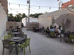 Piatto Neapolitan Pizzeria S Patio Is A Spot Worth Dining At Wichita By E B Patio Private Patio Wichita