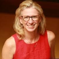 Stacey Kern's Instagram, Twitter & Facebook