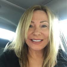 Cathleen Hebert's Instagram, Twitter & Facebook