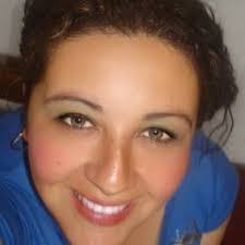 Lorena Alaniz's Instagram, Twitter & Facebook