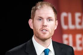 Barry Kellerman Jr. (@barrykellerman)