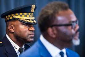 Who Is Larry Snelling? Chicago's Next Police Superintendent Is The 'Son Of  Englewood'