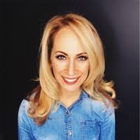 Kerry Schmidt's Instagram, Twitter & Facebook