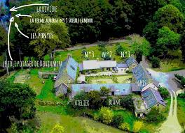 Au N 2 Gite Romantique Pour Sejour En Amoureux Bretagne En 2020 Sejour En Amoureux Vacances En Famille Gite