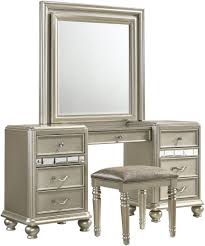 Enhance the look of your bedroom with the picturesque appeal of vanity furniture. 50 Best Makeup Vanity Table With Lights Ideas On Foter