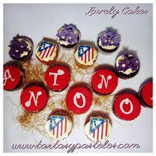 Cupcakes Atletico De Madrid Creative Cupcakes How To Make Cake Cupcakes