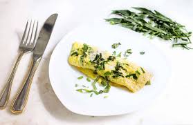 Learn how to make an authentic french omelette in just one minute thanks to this video. French Omelette Mon Petit Four