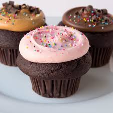 Gluten Free Cupcakes Baked Fresh Daily We Use Bob S Red Mill Gluten Free Flour And Frost With A Swirl Of Our Homemade Buttercream Frostings Available At All C