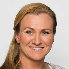 Anna Harned's Instagram, Twitter & Facebook