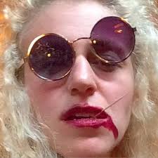 𝐣𝐮𝐥𝐢𝐚 𝐬𝐡𝐚𝐩𝐢𝐫𝐨 (@cool__slut)