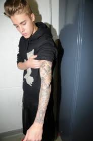 Gangsta tattoos for girls, men & women. Justin Bieber Zeigt Im Knast Seine Gangster Tattoos Promicabana