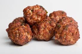 When you need remarkable ideas for this recipes look no further than this listing of these dog treats are easy to make and loved by diabetic dogs. 9 Recipes For Dog Friendly Meatballs Patchpuppy Com Simple And Tasty For The Whole Family