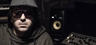 Light Headed": SaiR edita novo álbum