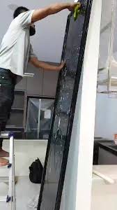 Sifat tembus pandang dari satu arah. Kaca Film Batam 0822 8558 0005 Batam Indonesia Batam 2021