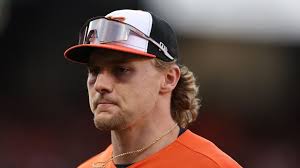 Orioles shortstop Gunnar Henderson exited after the first inning of a  Grapefruit League game against the Blue Jays