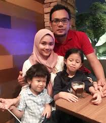 Kita kenal istilah jumlah mufidah dalam pelajaran ilmu nahwu, seperti di kitab nahwul wadhih. Ramai Yang Puji Seronok Dengar Kefasihan Aida Juara Gadis Melayu Membebel Dalam Bahasa Arab Mingguan Wanita