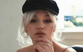 Olivia Mccarthy's Instagram, Twitter & Facebook