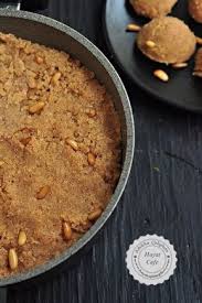 Griess Halva Rezept Mit Milch Hayat Cafe Einfache Rezepte In 2020 Rezepte Essen Und Trinken Griess