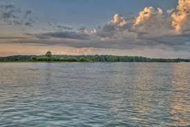 The lake is served by over half a dozen marinas and several public boat launching sites which charge a small fee for launching services. Lake Anna Has Become A Place Northern Virginians Go To For A Quick Respite From Daily Life