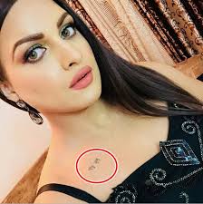 4 Tattoos Of Himanshi Khurana: From Babbu Maan To Luv Mom, Here's What They  Mean