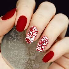 Decoracion De Unas Amor Y Amistad 50 Disenos Para Enamorar En 2020 Unas Rojas Unas Decoradas Rojas Manicura De Unas