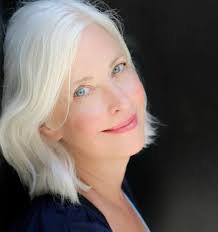 Hi everyone,i'm a beginner,would you mind giving me advice for improving  voice?