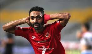 ودافع حسين الشحات، الذي انتقل إلى صفوف المارد الأحمر قادمًا من العين الإماراتي في يناير 2019، في صفقة قياسية تجاوز الـ100 مليون جنيه، عن ألوان بطل الدوري المصري في 27 مباراة لحساب جميع المنافسات. Ø§Ù„Ø¹ÙŠÙ† ÙŠÙˆØ¶Ø­ Ø³Ø¨Ø¨ Ø±Ø­ÙŠÙ„ Ø§Ù„Ø´Ø­Ø§Øª ÙˆØ­Ù‚ÙŠÙ‚Ø© Ù…ÙØ§ÙˆØ¶Ø§Øª Ø§Ù„Ù…Ø­Ù…Ø¯ÙŠ