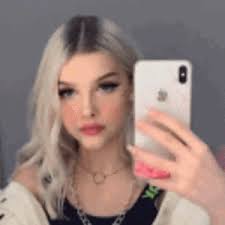 Gif server avatar (only nitro users). Gif Pfps Girl Gifs Girl Icons Girl