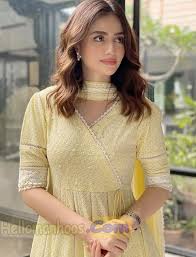 Fun & entertainment miss veet 2017 journey of komal vote appeal for komal from selection to elimination please vote. Top 15 Most Beautiful Pakistani Tv Actresses Images 2021 Update List