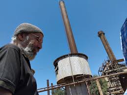 کیانوش عیاری در تدارک شروع فیلمبرداری «خرِ لنگ»